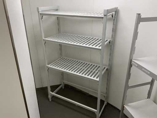 Cambro - Rega?y plastikowe