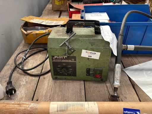 Politura Flott AE 1000 con vari pennelli