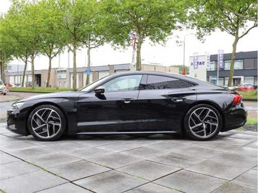 Sports cars and cars in Dordrecht
