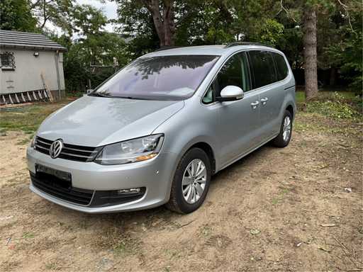 2016 Volkswagen Sharan Passenger Car