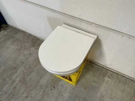 Duravit - WC montato a parete con sedile del water