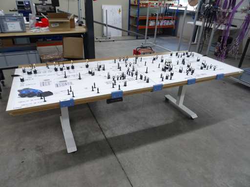 Electronic Adjustable Desk