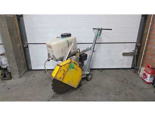 Lissmac - Compactcut 300p - Concrete Saw