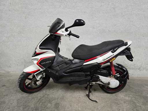 Gilera - Bromscooter - Runner SP - 2T 45km uitvoering d907nx