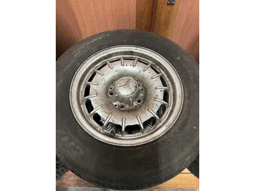 Pneus Mercedes SL W107