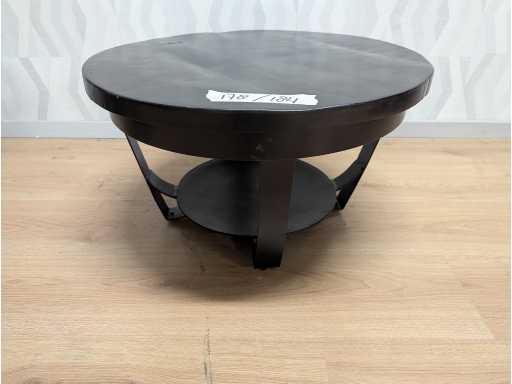 Table basse autour de 60 cm.