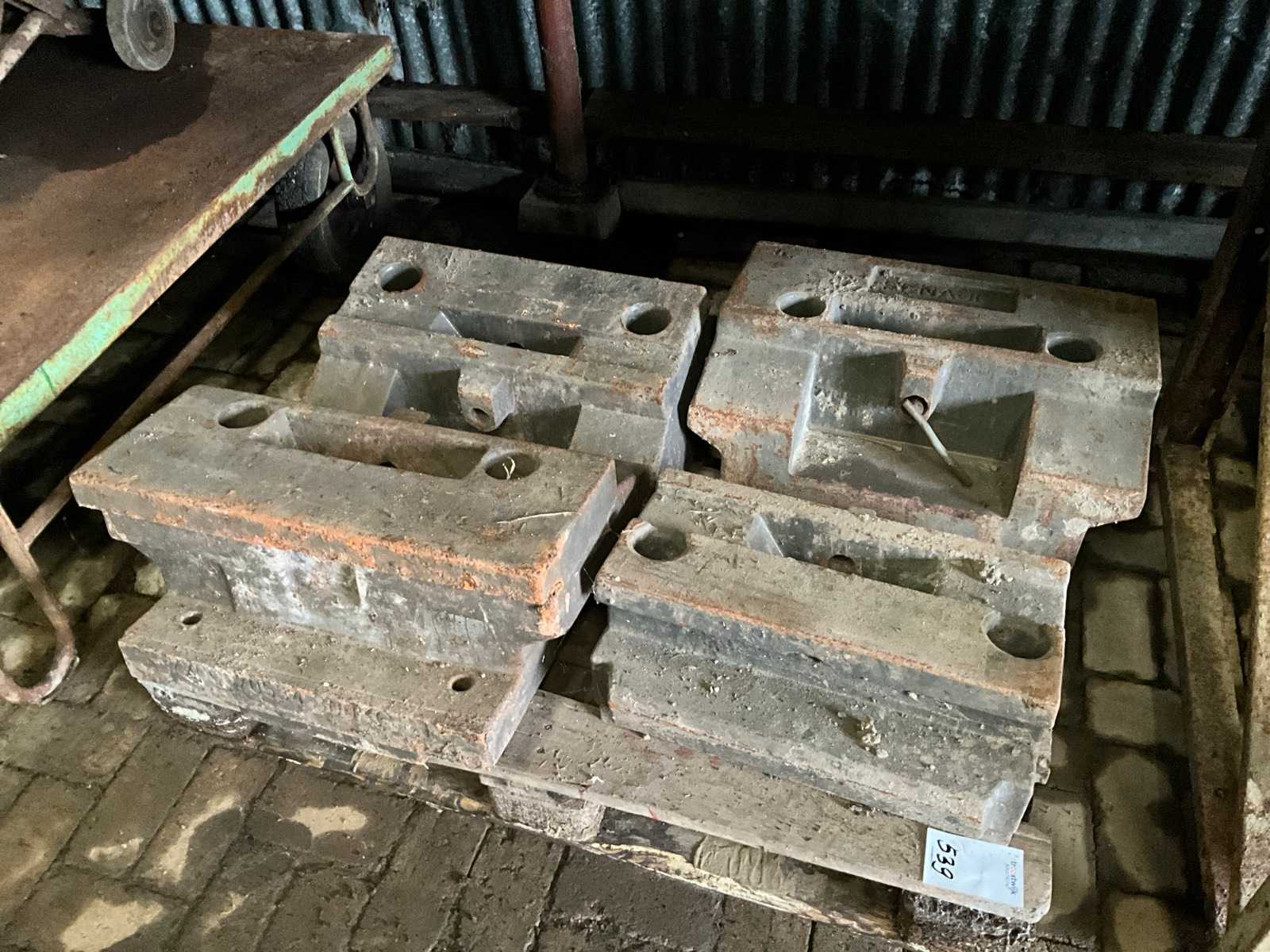 Renault Front weight mother block (4x)