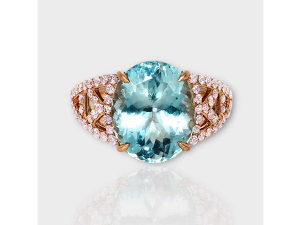 Anello di lusso Acquamarina blu verdastra naturale (colore raro) con diamanti rosa naturali 7,28 carati