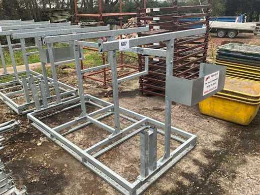 Supporto metallico per scaffali in alluminio 