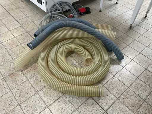 Serie de diverse tuburi flexibile