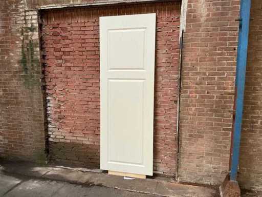 Blunt Door 2315x830 mm