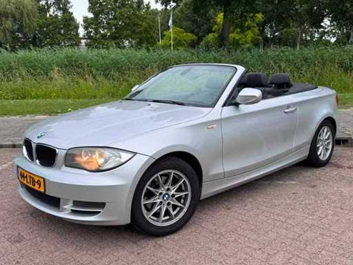 BMW 118i Cabrio High Executive automaat; 44-LTB-9