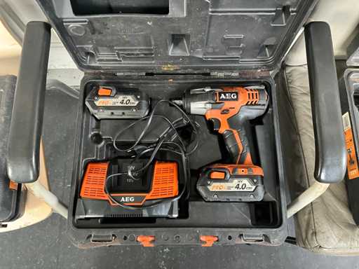 Avvitatore a impulsi AEG