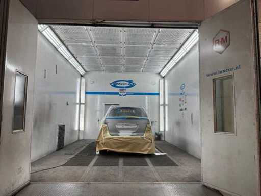 Demzo Paint spray booth with pre-processing area
