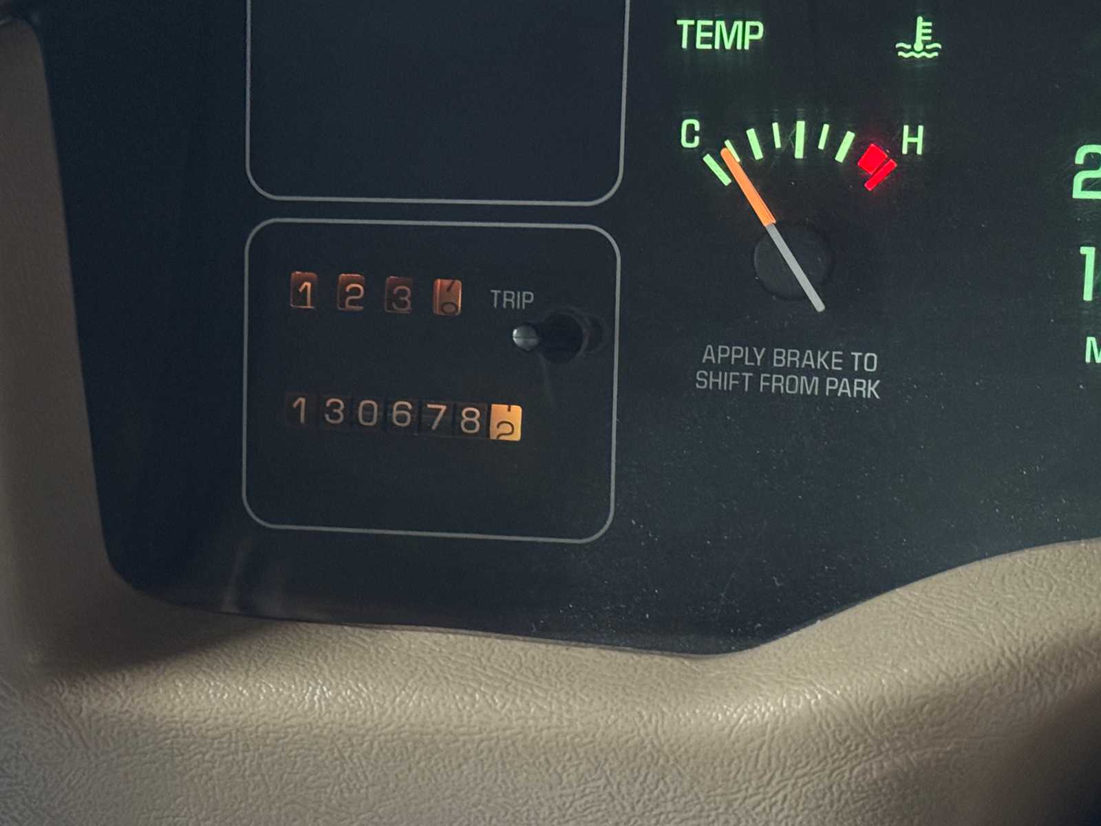 Buick Roadmaster Estate Wagon Hearse 5.7 1996, 92-HV-BB