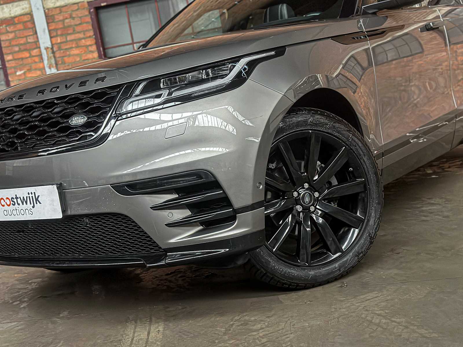 Land Rover Range Rover Velar 2.0 I4 AWD R-D HSE 237pk 2017, PP-174-L