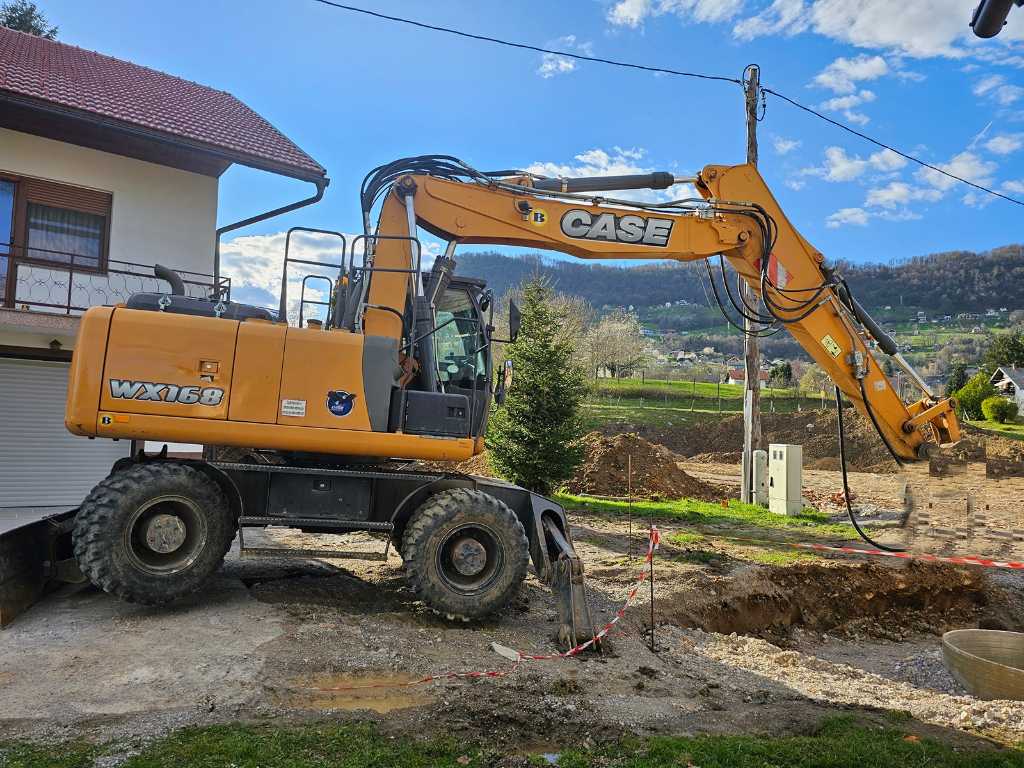 2017 - CASE - WX168 - Escavatore gommato