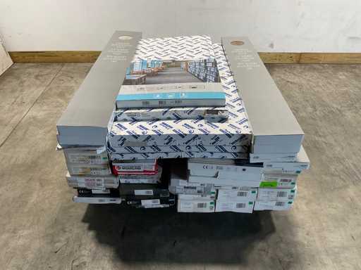 Laminaat – diverse soorten, ca. 100m²