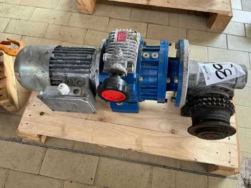 Materials and warehouse stocks