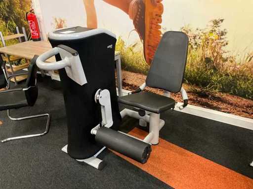 2018 eGym Leg Extension