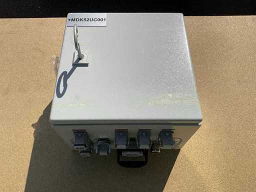 Gabinete de control del sistema de filtro de aceite Beckhoff