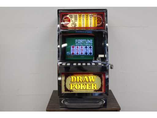 IGT - 1983 - Draw Poker - Pokermachine