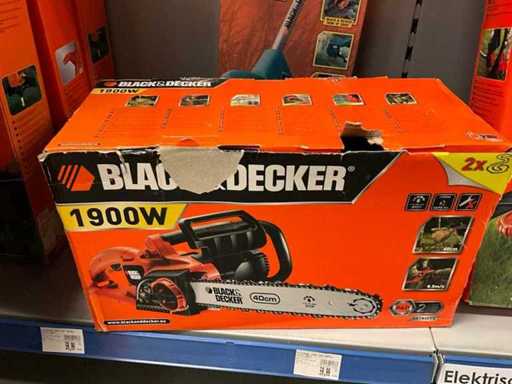 Black & Decker Strimmer and chainsaw