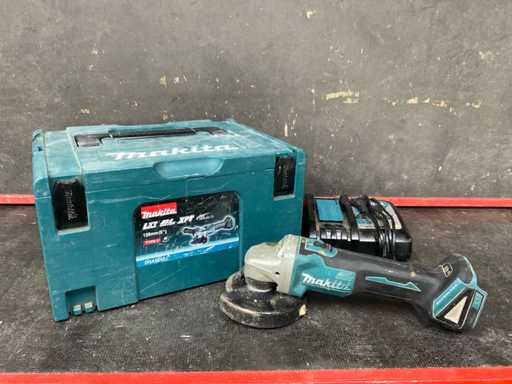 Machine à meuler Makita DGA504