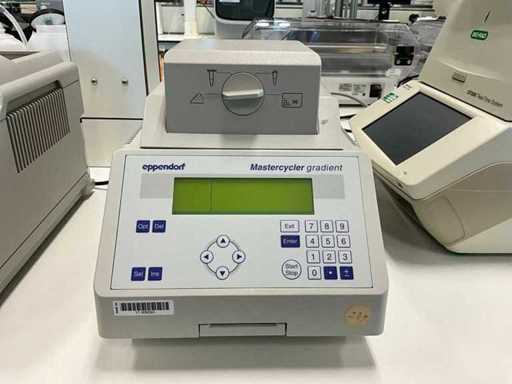 EPPENDORF Gradient Mastercycler