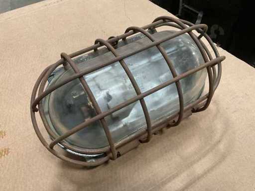 Lampa w stylu vintage granatowym