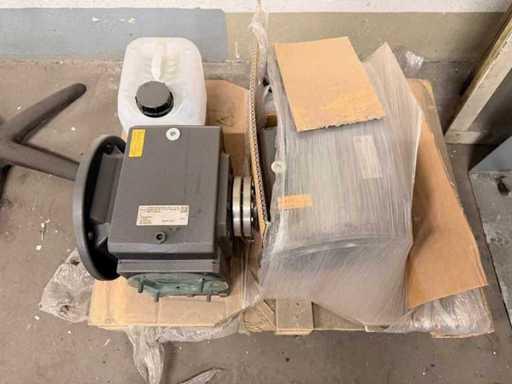 Stöber - S402SF0350 - Industrie-Getriebe / Antriebseinheit i=34,92