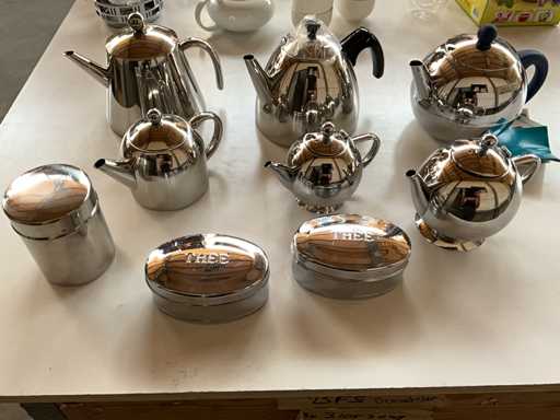 Mix kavel Diverse theepotten van o.a. Bredemeijer