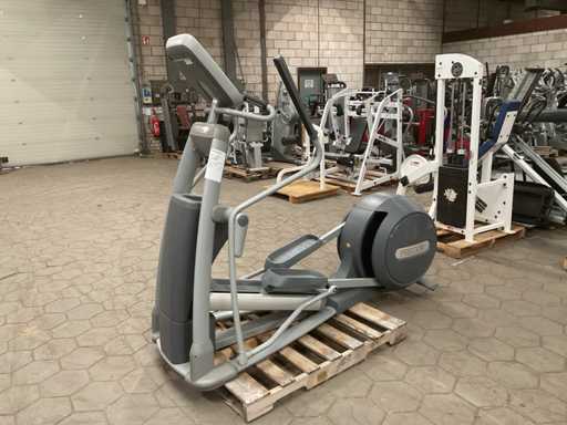 Precor EFX 576i Ellipsentrainer