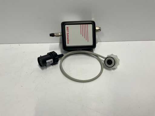 Honeywell Analystics Ltd - MST Extractive Module XT0400 (2x)