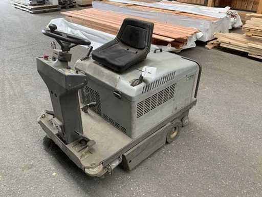 SR 1100 Selbstfahrender Sweeper