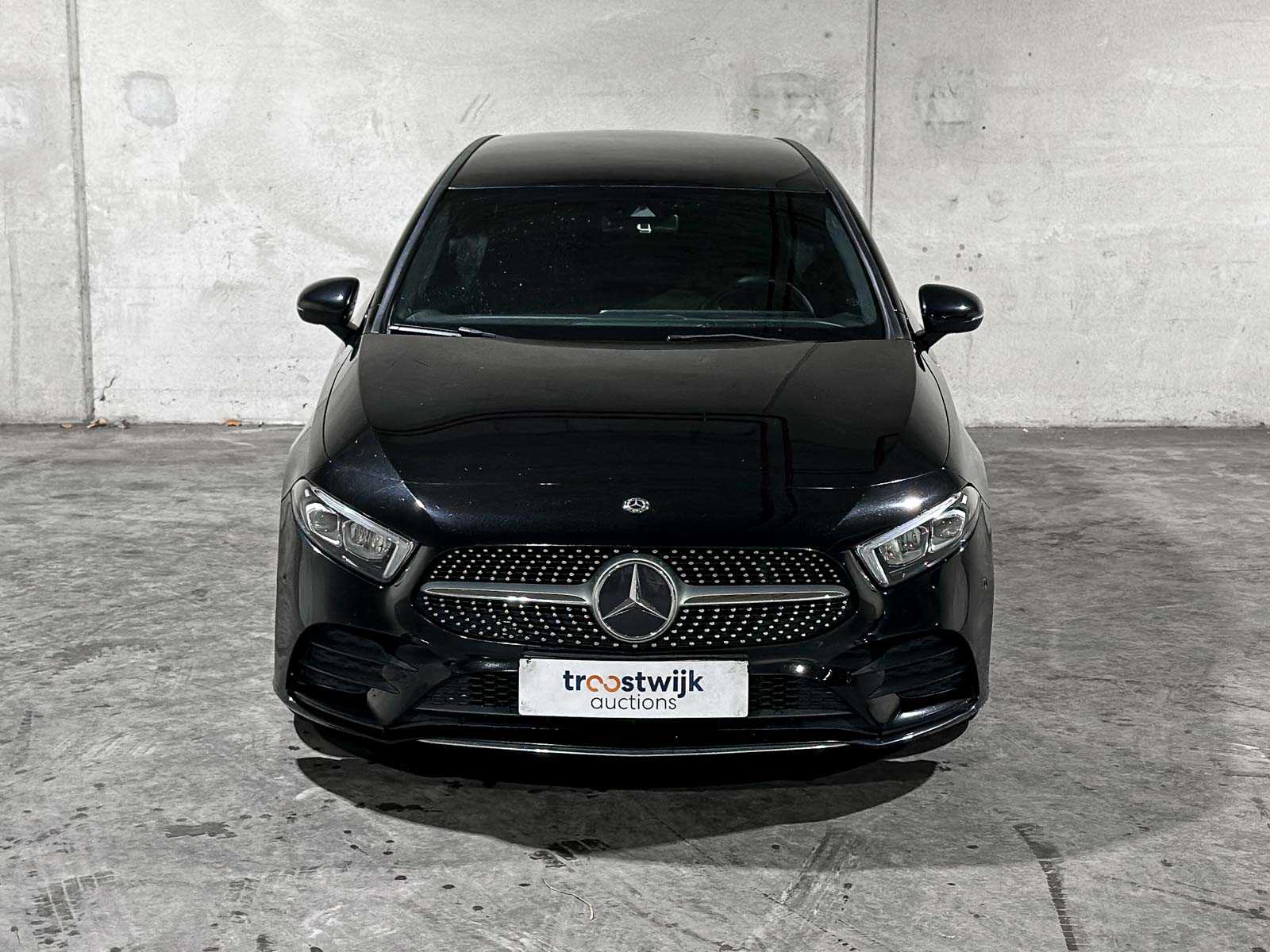 Mercedes-Benz A200 Business Solution AMG A-klasse 163pk 2019 (Origineel-NL), XH-436-L