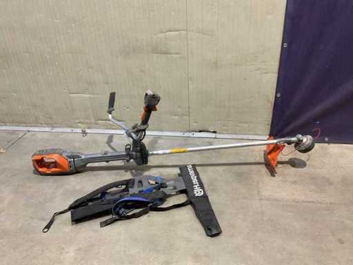 Pince coupeuse sans fil Husqvarna 535IRXT 2023 avec accessoires