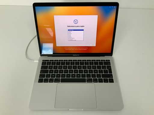 Apple A1708 13-calowy laptop MacBook Pro MPXU2N/A