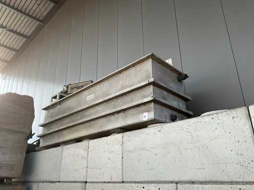 Pennwalt Contenitore orizzontale in plastica