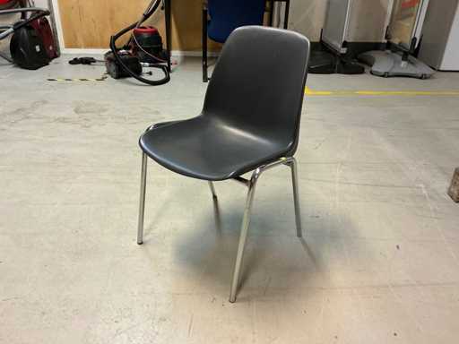 Kantinenstuhl chrom (10x)