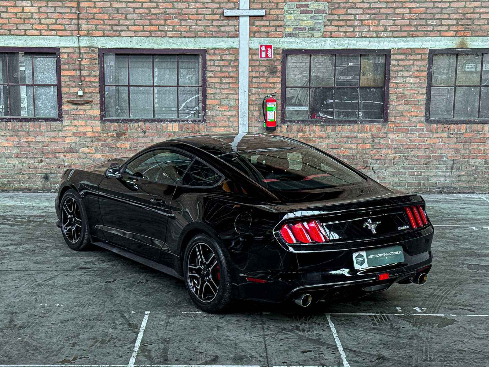 Ford Mustang 3.7 V6 300pk 2015 Coupe