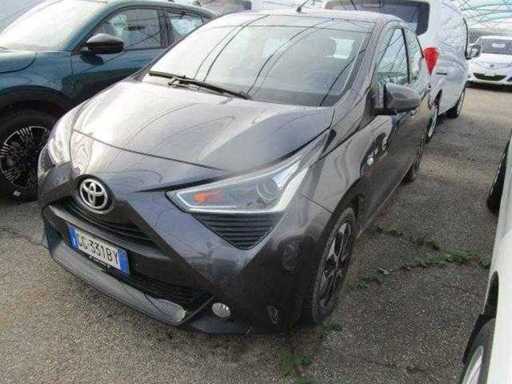 TOYOTA AYGO 2 SERIES WITH. 1.0 VVT-I 72 hp 5P. X-WAVE MMT Car