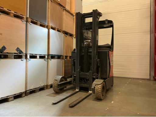 2020 Linde R14 Chariot élévateur à mât rétractable