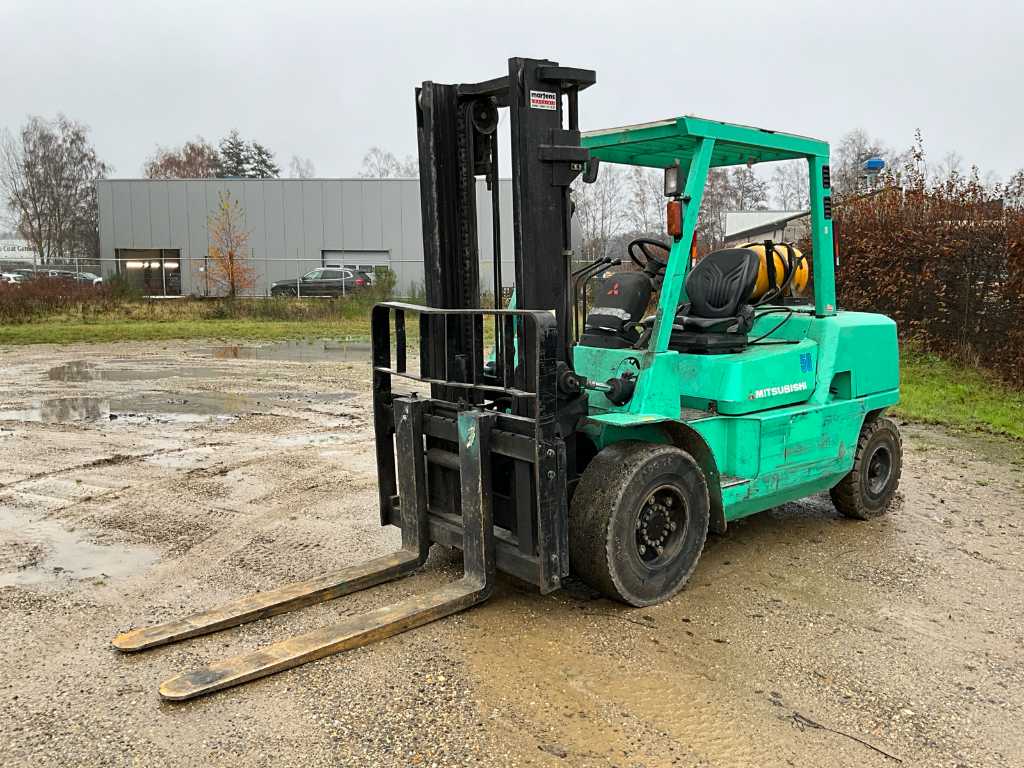 2006 Mitsubishi FG50K 2 Forklift