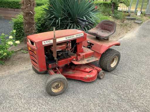 Wheel Horse B81 Tosaerba a 6 velocità