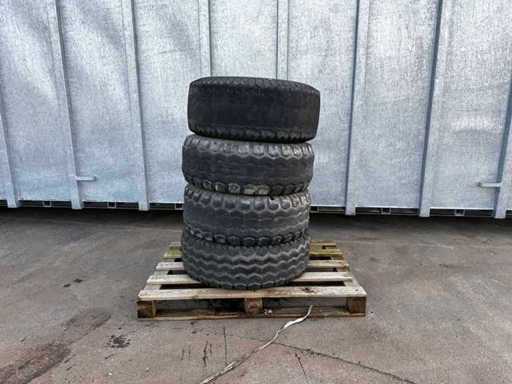 Vredestein – Landwirtschaftsreifen 11,5/80-15,5 (4x)