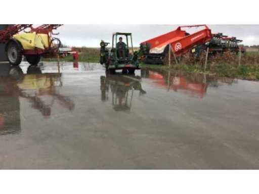 14e99b8f-3021-4665-b9b6-0bd05bd0740e.mp4