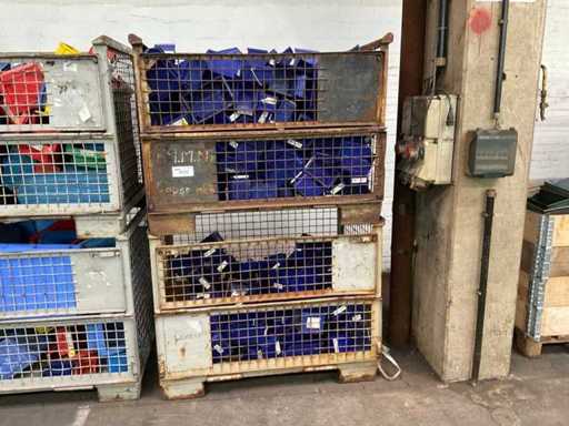 Lattice box with contents(2x)