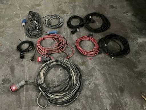 Various (power) power cables (10x)