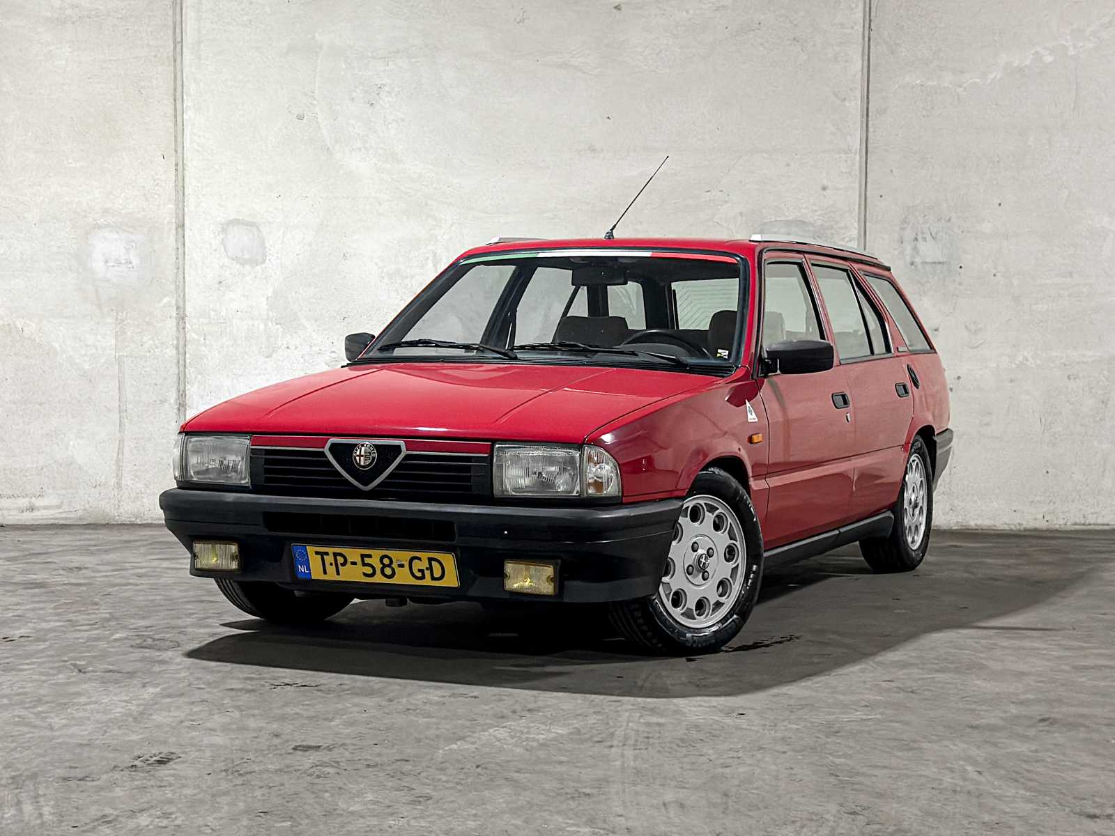 Alfa Romeo 33 1.3s SportWagon 86pk 1988 (Origineel-NL), TP-58-GD